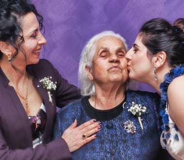 Family visit as a tool for mania and depression.