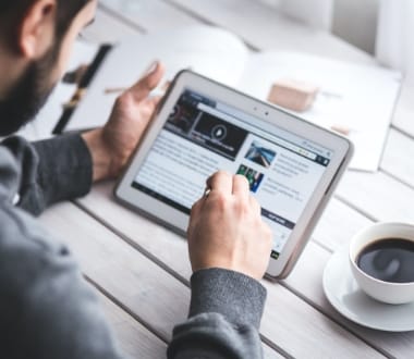 Online learning as a tool for mania and depression.